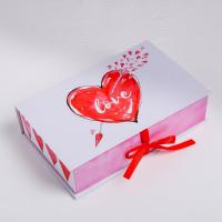 Подарочная коробка-книга "Love"