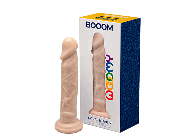 Реалистичный фаллоимитатор на присоске телесный Booom Wooomy