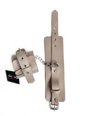 Наручники из натуральной кожи бежевые Erotoys Fetish line, Ero-130Br