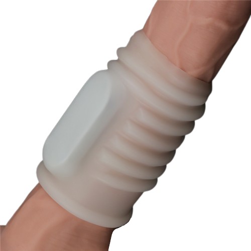 Рельефная вибронасадка на пенис Vibrating Spiral Knights Ring