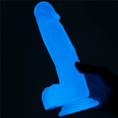 Светящийся в темноте фаллос на присоске Lumino Play Dildo 19 см