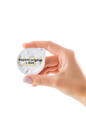 Полиуретановые презервативы увеличенного размера Sagami Original 0,01 L-size (2 шт)