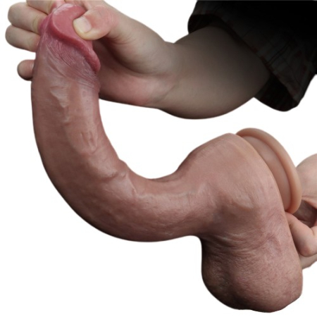 Реалистичный фаллос-мулат с большой мошонкой Lovetoy Silicone Cock 27 см